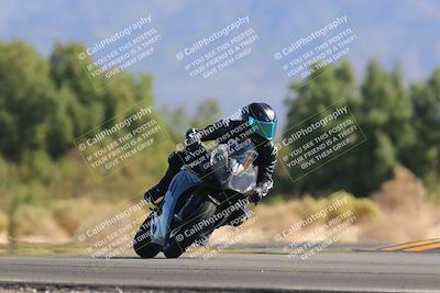 media/Nov-06-2022-SoCal Trackdays (Sun) [[208d2ccc26]]/Turn 7 Set 1 (1050am)/